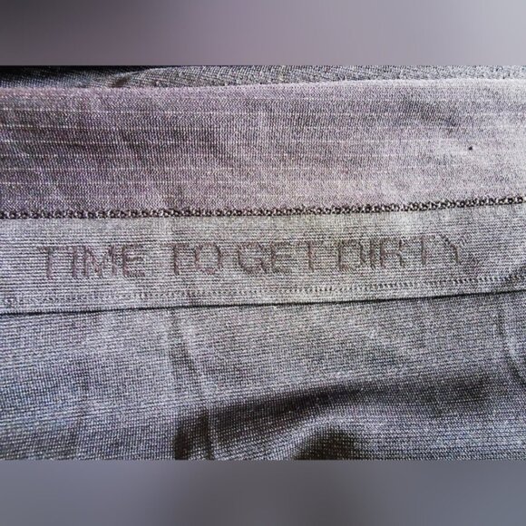 Lululemon Sport Long sleeve Half Zip Size Small Dark Blue - Picture 11 of 11